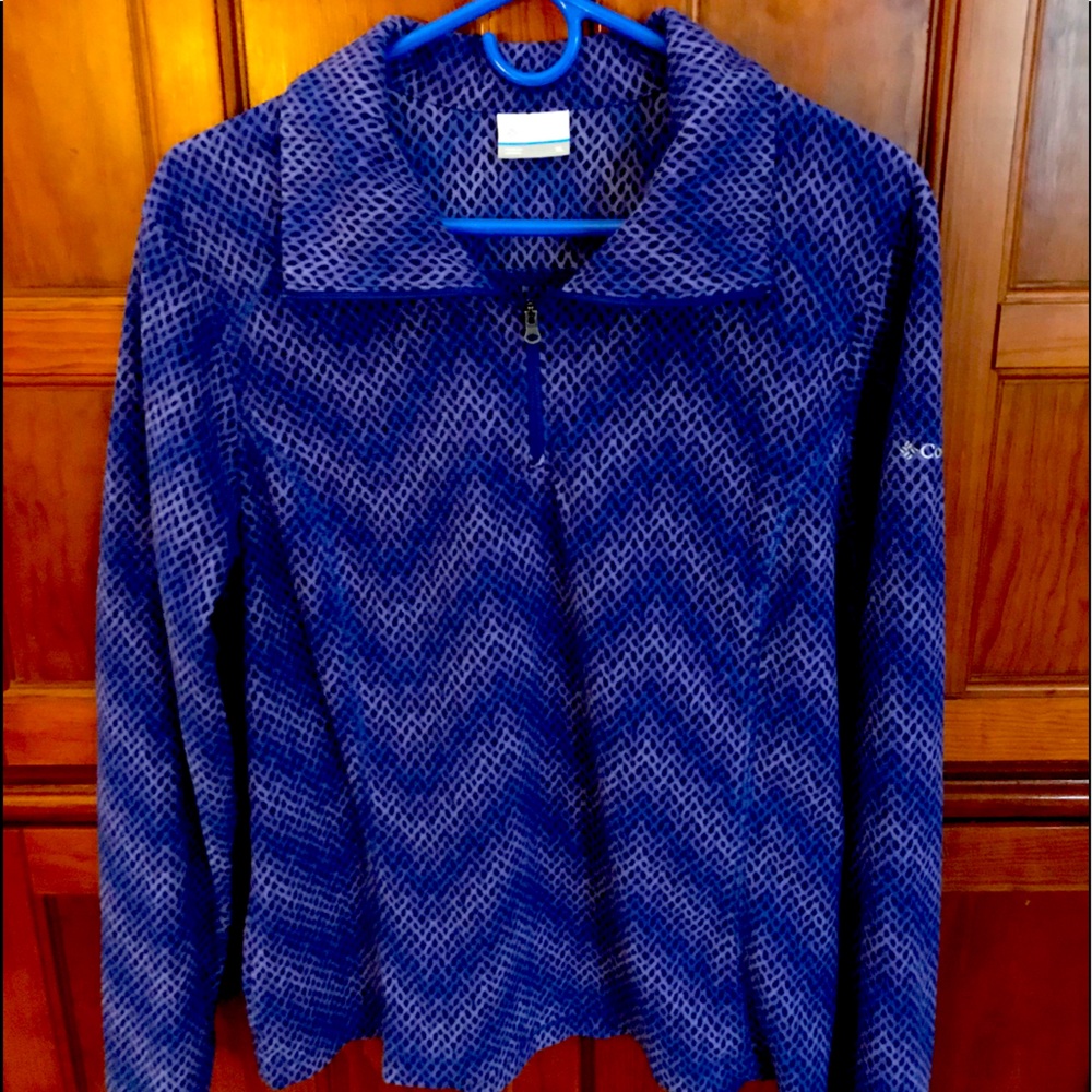 Columbia fleece pullover. Cozy!